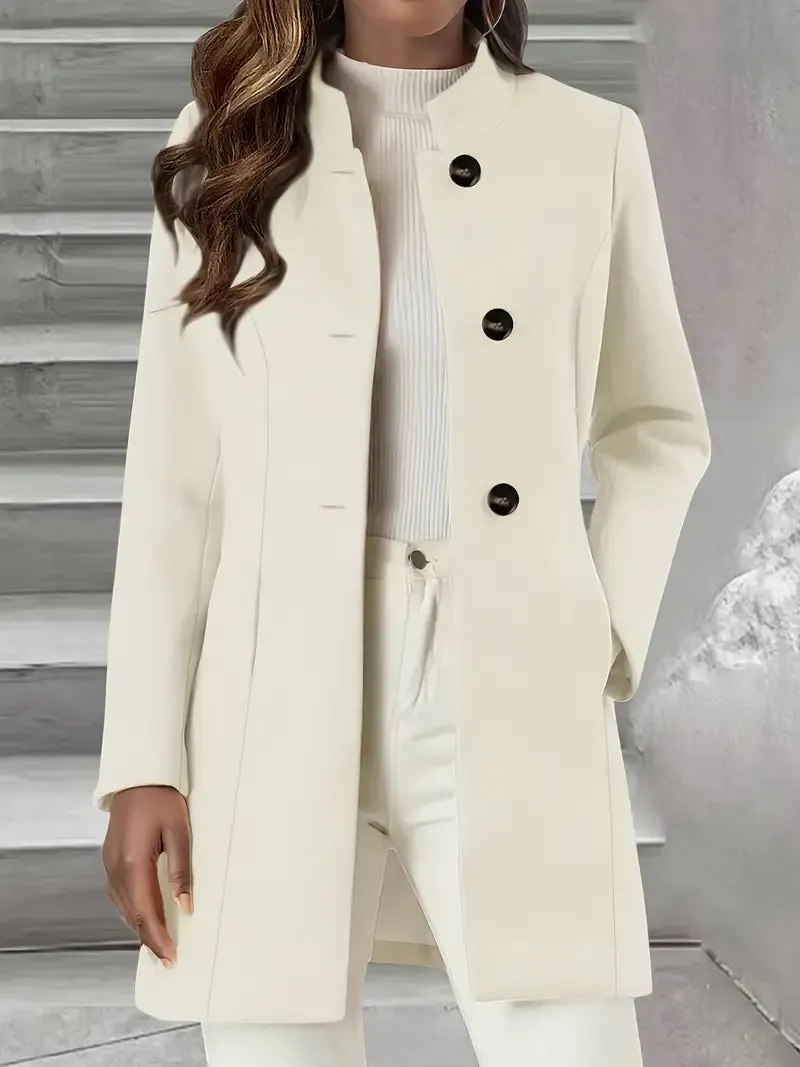Elegante jas van imitatiebont - lang, warm & met knoopdetails