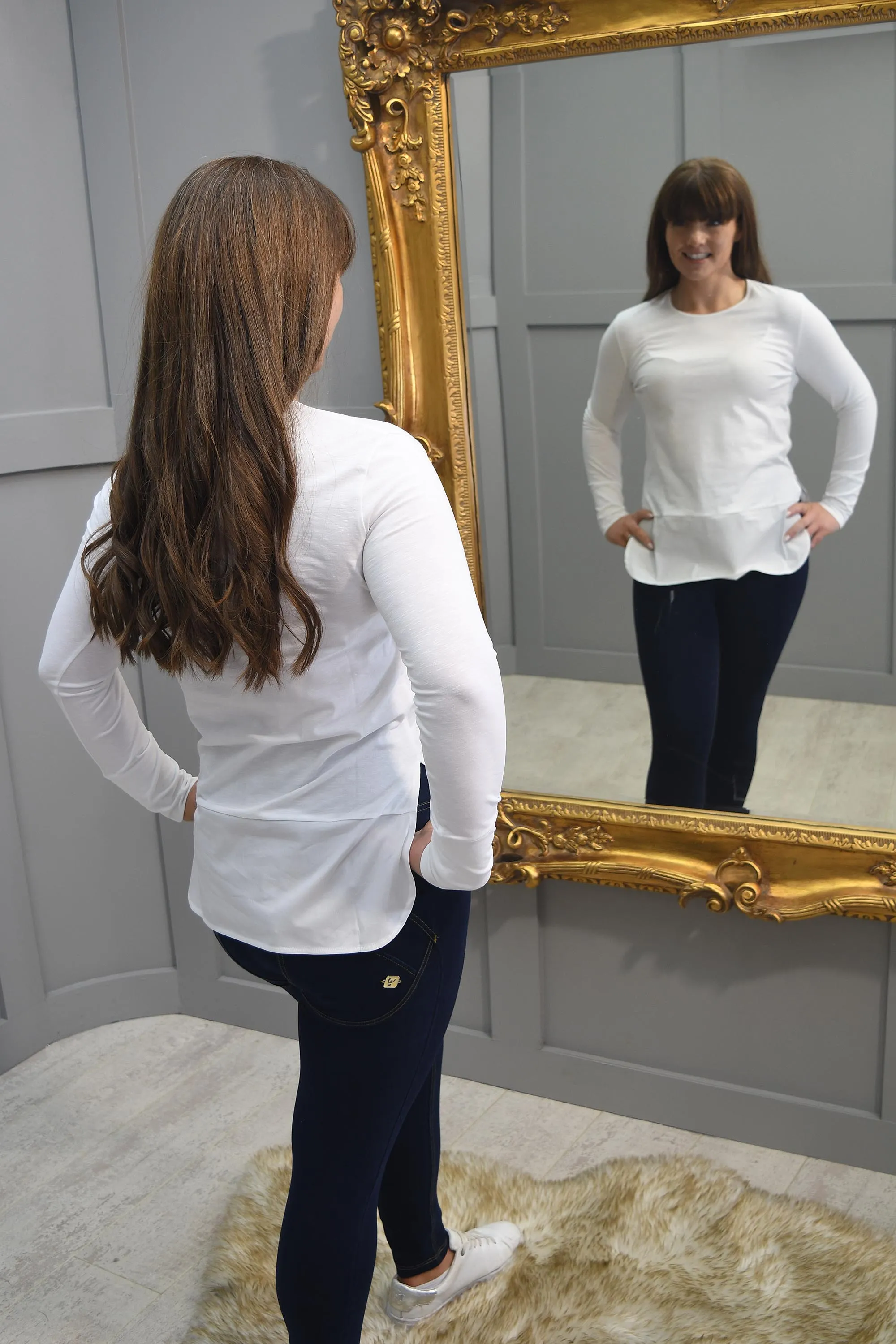 NO2MORO Plain White Long Sleeve Layering Top With Shirt Detail- Sara