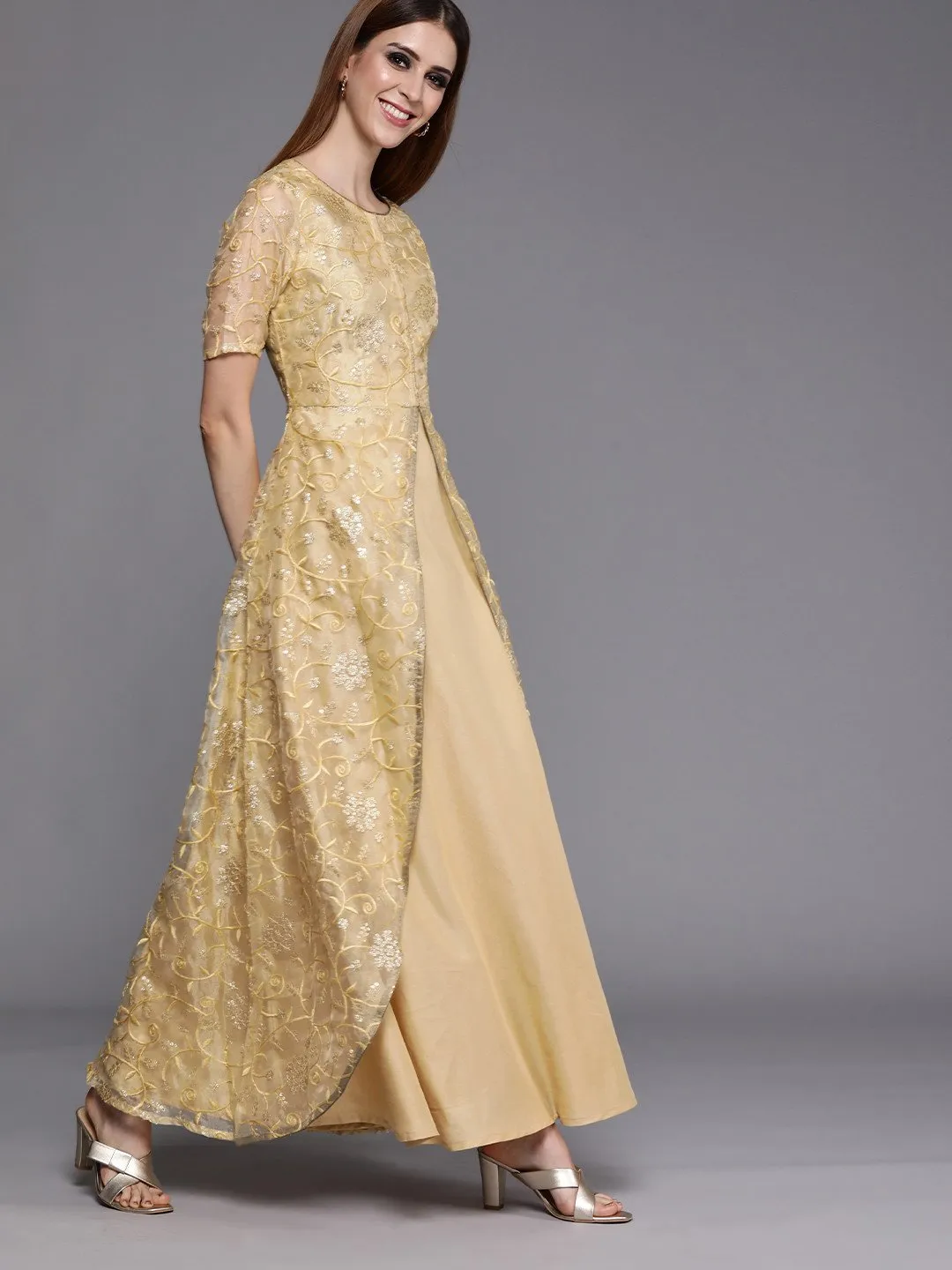 Organza Embroidered Attatched Layered Maxi Kurta