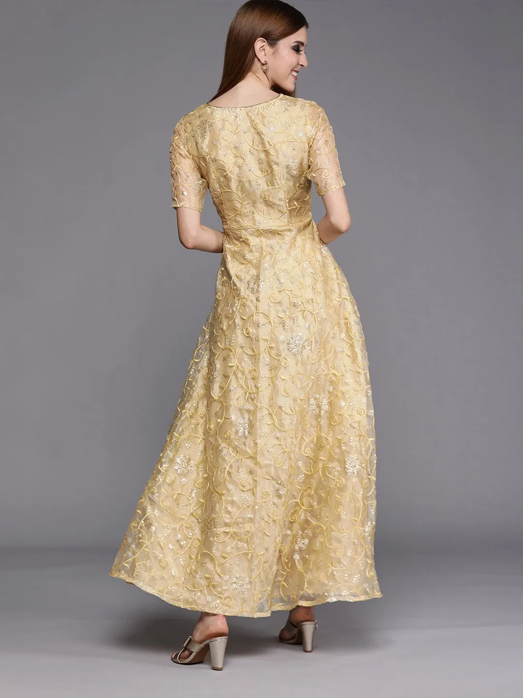 Organza Embroidered Attatched Layered Maxi Kurta