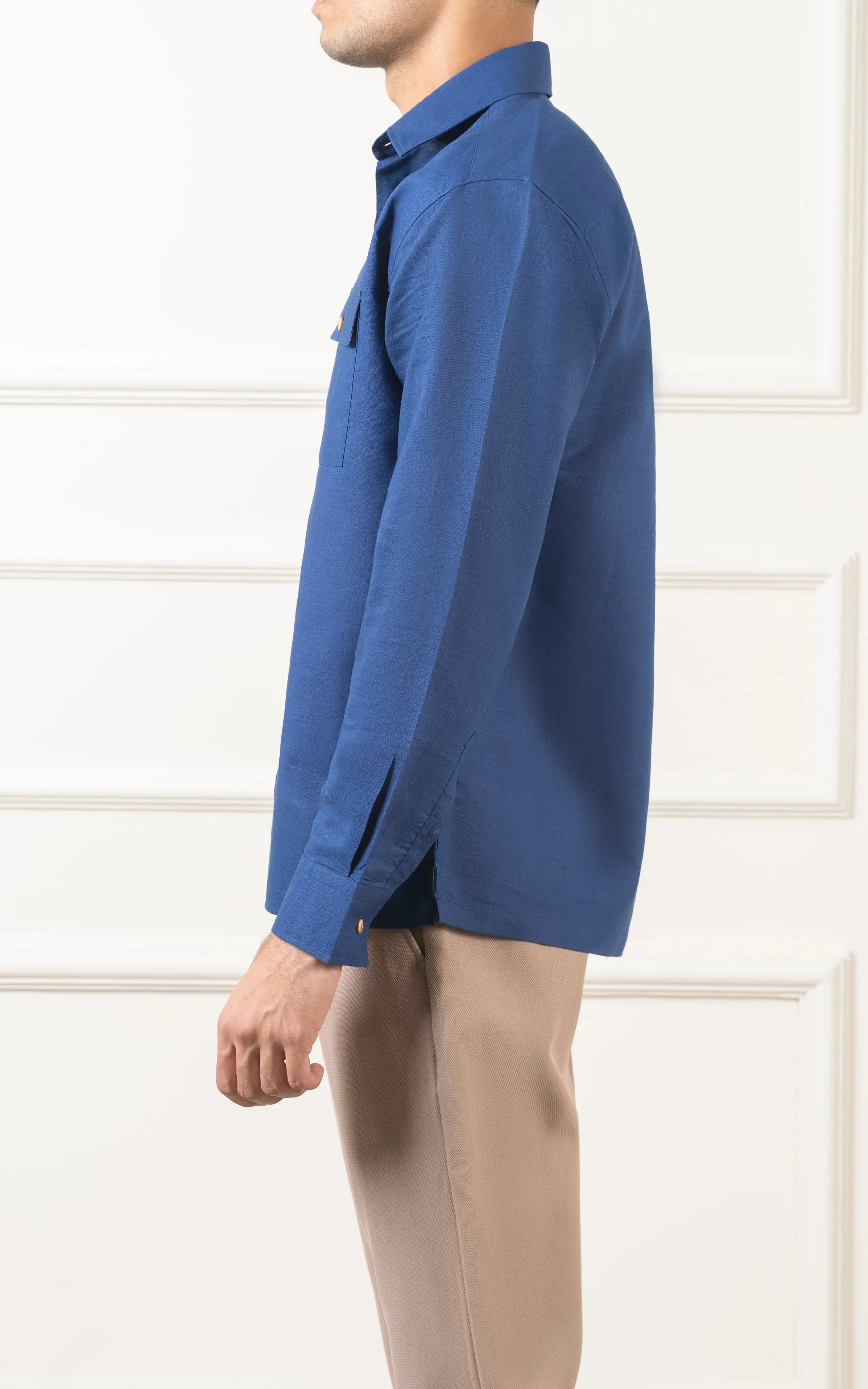 REGULAR COLLAR BLUE LINE