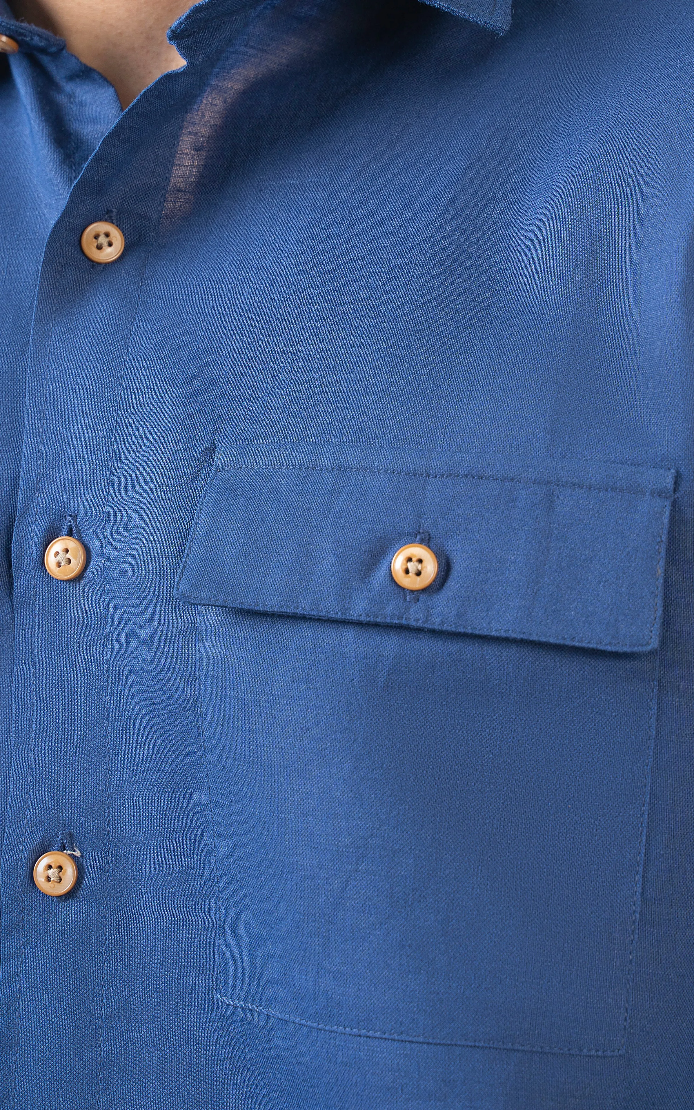 REGULAR COLLAR BLUE LINE