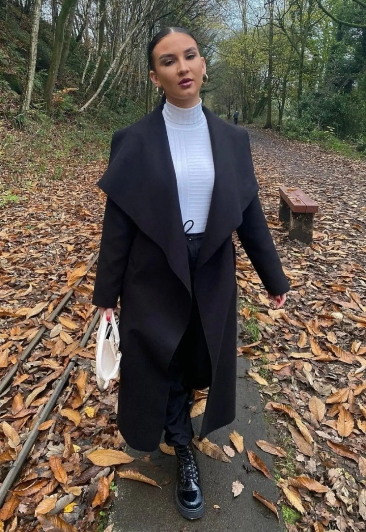 STAYING WARM TRENCH COAT
