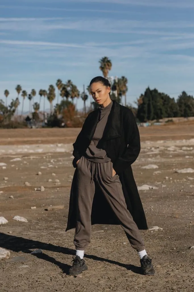 STAYING WARM TRENCH COAT
